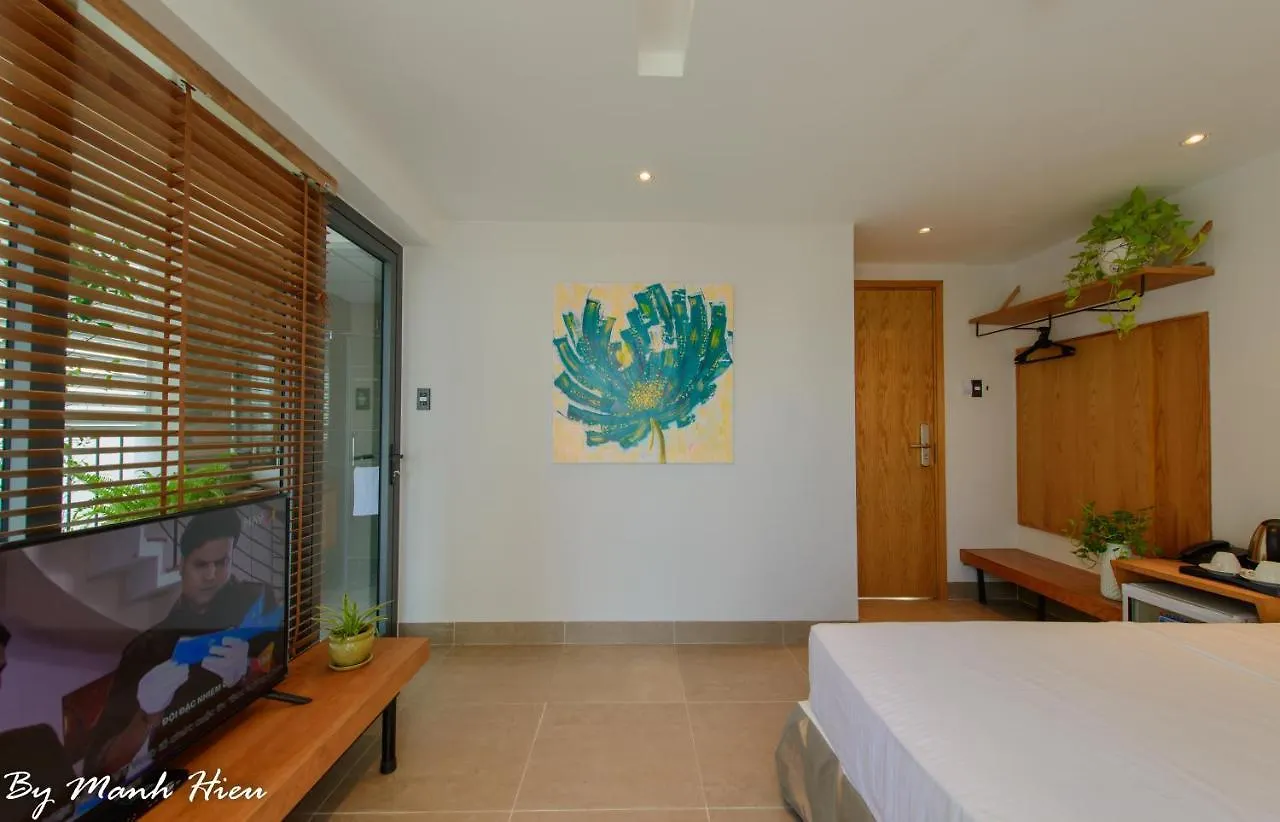 Mojzo Inn Boutique Hotel Nha Trang 0*,  Vietnam